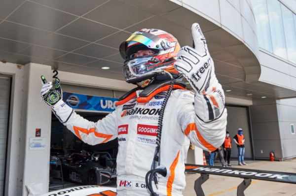 2022 CJ대한통운 슈퍼레이스 삼성화재 6000 클래스 5라운드 우승 한 한국아트라스비엑스 소속 조항우 선수