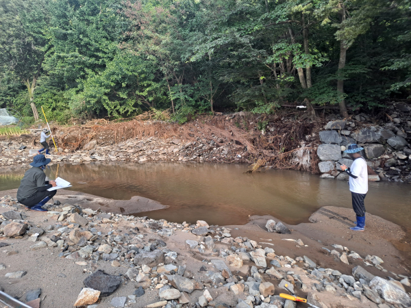 수해 조사 현장에 드론 투입 모습