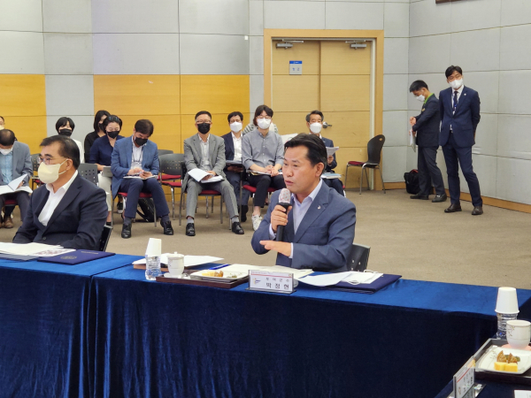 제1차 충남 시장군수협의회 박정현 군수 발언 모습