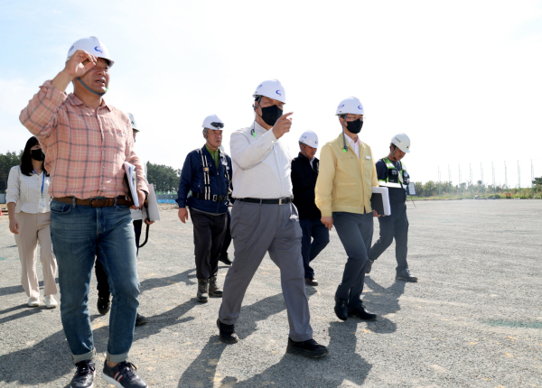 가세로 태안군수, 해양치유센터 조성 현장 찾아 점검
