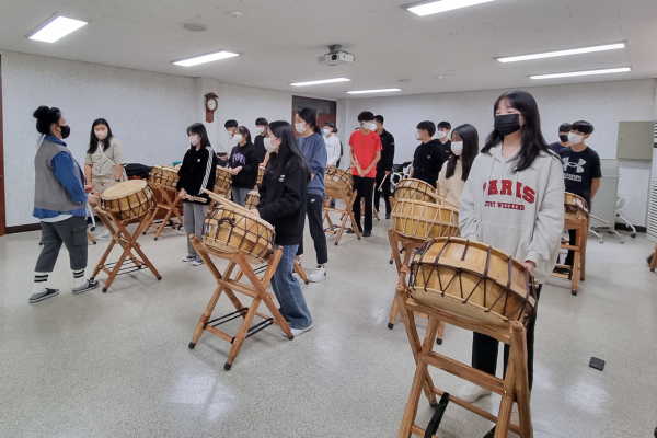 야영교육 특별과정 리더십캠프 (대전관평중) 난타 모습