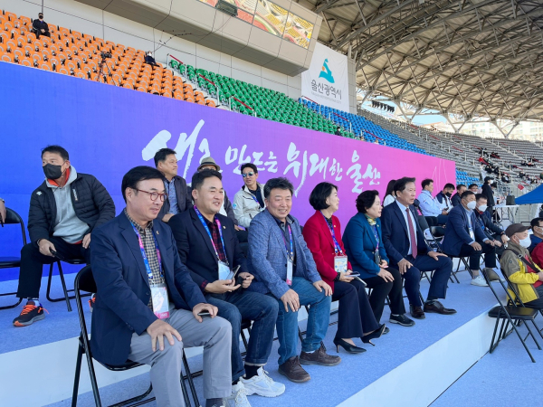 행정문화위원회 선수단 격려