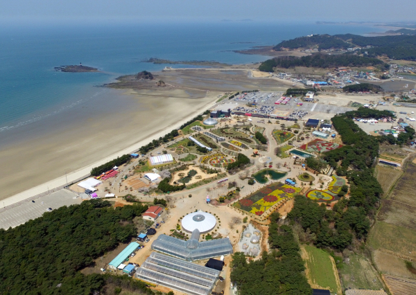 대회가 펼쳐질 꽃지해수욕장 일원 항공사진.