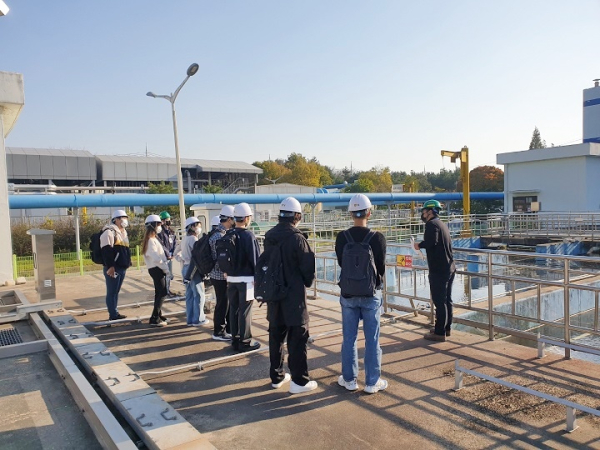 조치원공공하수처리시설 현장견학 모습