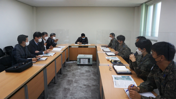 10월 26일 서산공항 예타 대응자료 검토를 위한 제20전투비행단 방문