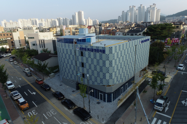 온천동 제2공영주차장 주차타워 완공 전경