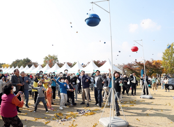 유성구  ‘제10회 유성구 자원봉사대축제’ 개최 사진