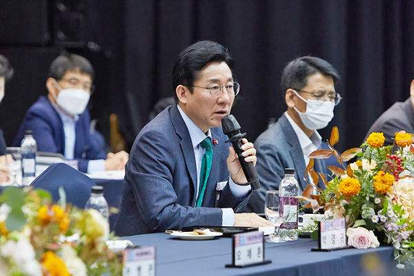 아산시 - 아산시의회 조찬 간담회 장면등