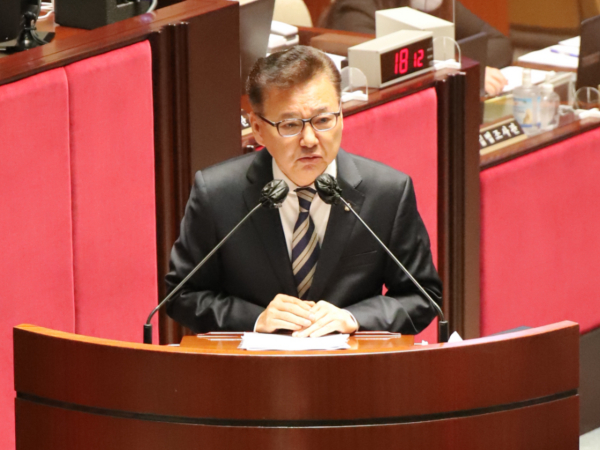 홍성국 국회의원