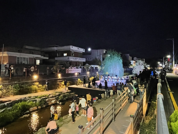 지난달 진행된 ‘제민천, 백제길로 통하다’ 행사 모습