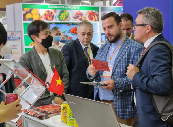 베트남 호치민 푸드엑스포(FEV) 한국관 현장 상담