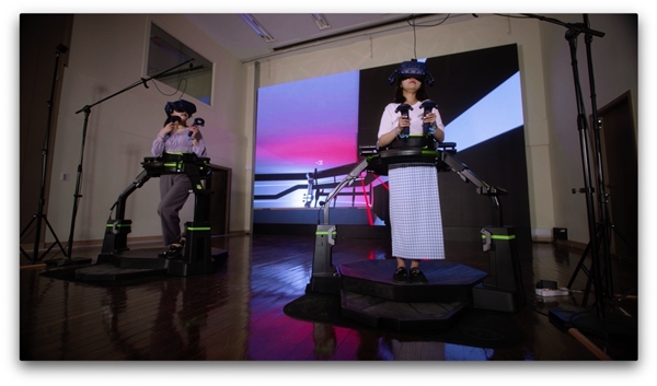 백산관에 위치한 X-SPACE에서 ARVR체험을 하고 있다