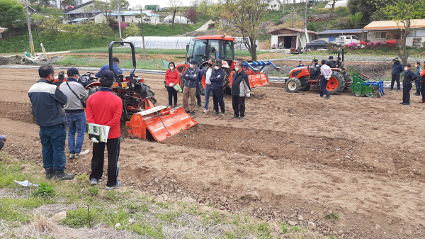 농기계 사용법 교육 사진