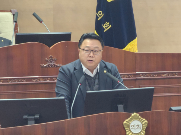 5분 발언을 하는 박종갑 의원/박동혁 기자