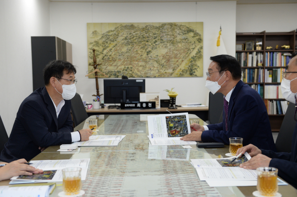 최응천 문화재청장 방문