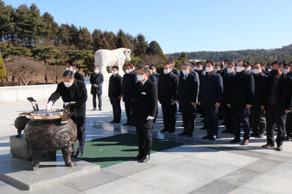 농협 대전본부, 국립대전현충원 참배 모습