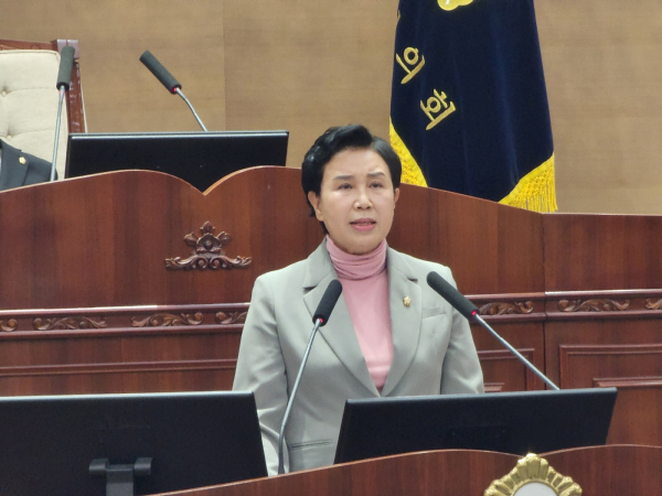 5분 발언을 하는 유영진 천안시의원/박동혁 기자