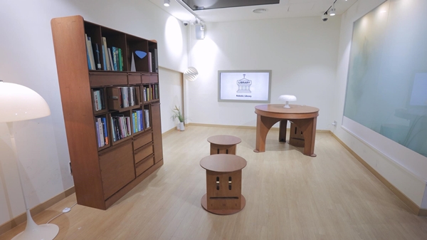 로보틱 서재, 콜래봇