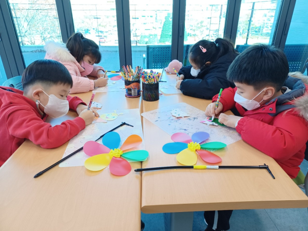 숲체험센터 체험프로그램 참여 모습