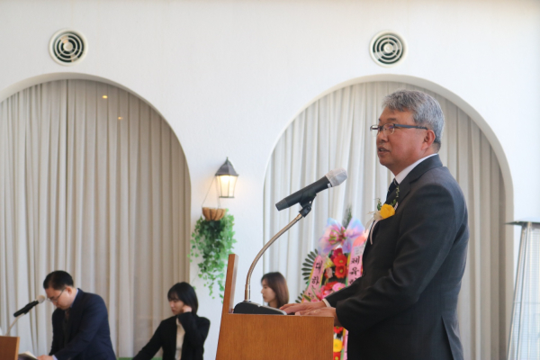 이상득 민선 2대 유성구 체육회장이 취임사를 하고 있다.