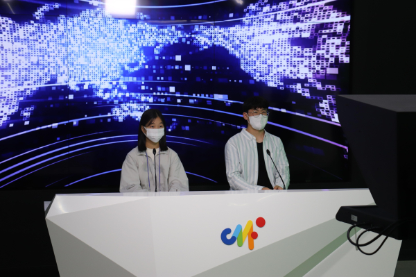 지난해 학생자들이 세종시청자미디어센터에서 제8기 학생·학부모기자단 미디어 연수에 참여하고 있다.