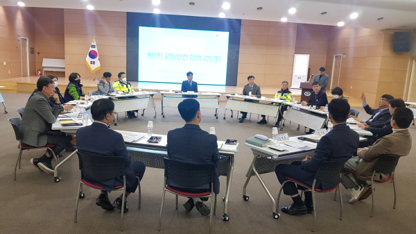 교통안전정책 간담회 진행 장면/천안시 제공