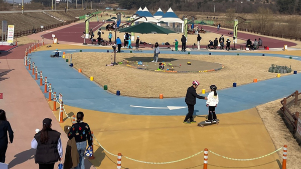 2023년 야외 인라인스케이트장 운영 사진