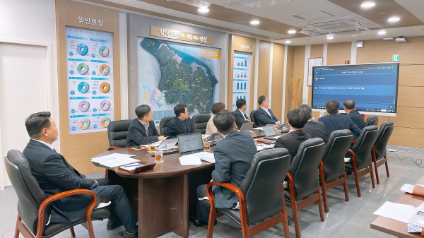 27일  ‘3월 월요 티타임' 챗GPT 행정활용방안 논의 모습