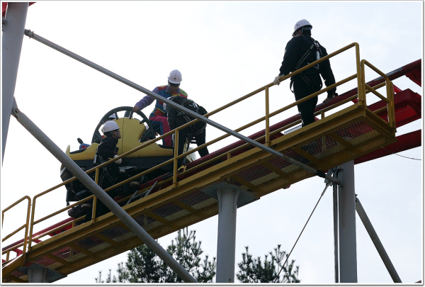 오월드 안전사고 예방을 위한 사전 점검 진행 모습