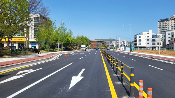 공사가 완료된 금남로(대로3-1호, 동문근린공원~한라비발디) 모습