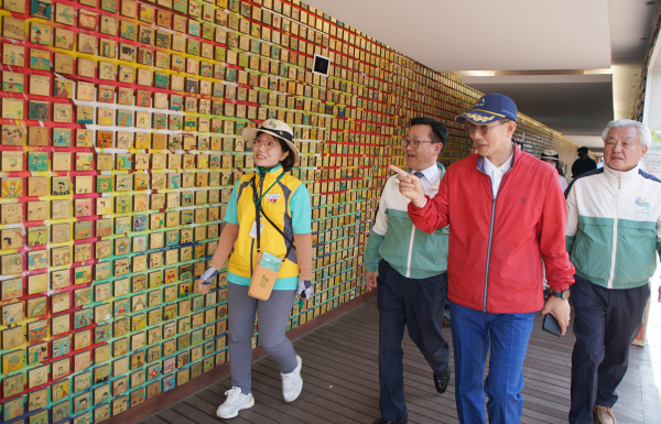 2023 순천만국제정원박람회를 관람하는 모습