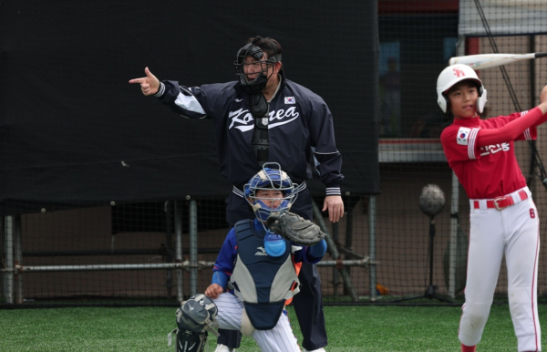 윤석열 대통령-대전신흥초 심판콜 사진 (대통령실 제공)