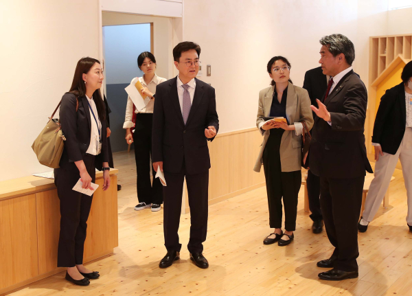 시즈오카현 야이즈시(어린이회관)