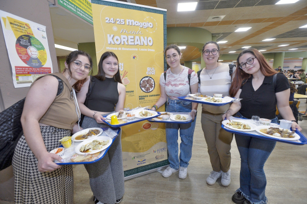 로마 라사피엔차 대학 K-푸드 특별주간 행사 진행 모습