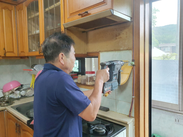 가스타이머콕 설치 모습