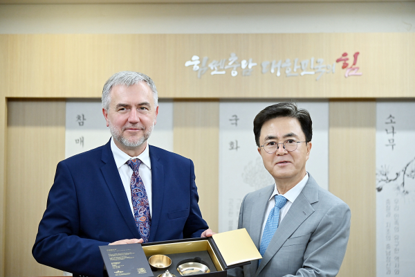 폴란드 비엘코폴스카주 주지사 접견