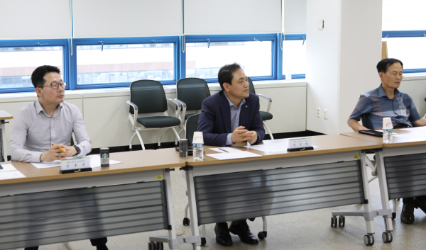 건설공사 관계자 안전협의체 회의 개최 모습