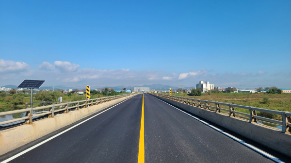 미호교 재포장 모습