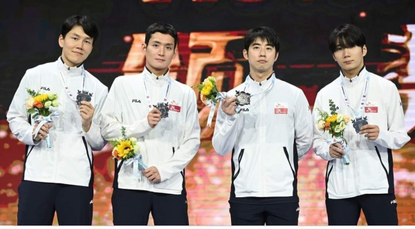 (왼쪽부터) 하태규, 임철우, 허준, 이광현 선수