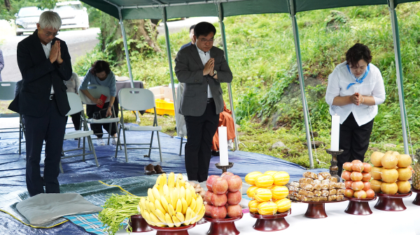 ​지난 27일 서산시 부석사 일원에서 열린 고유제 모습​