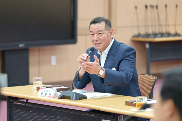 명예시장 및 명예 읍면동장 간담회 개최 모습