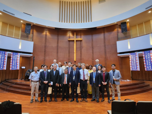 대만 중원기독교대학에서 열린 ACUCA 2차 임원진 회의 후 기념사진