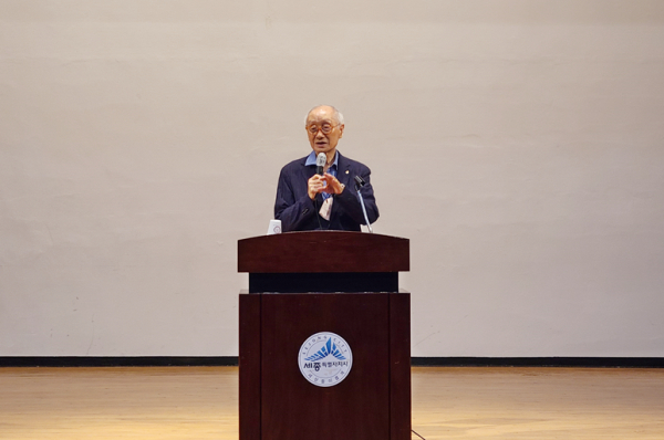 출향인사 박종윤 회장 초청 특별강연 모습