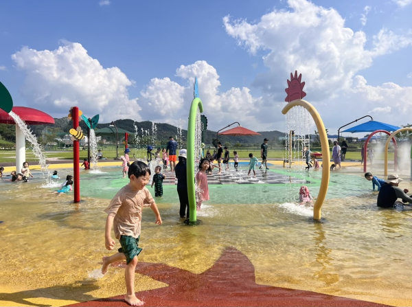 무한천 물놀이장