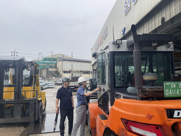 ‘위험요소 현장 진단 및 산업재해 예방 교육’ 진행 모습
