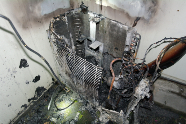에어컨 실외기 화재 모습