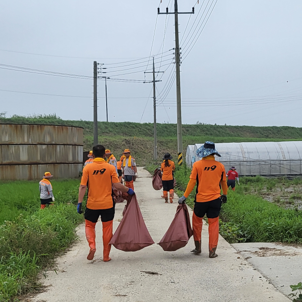 침수피해 지역 환경정리