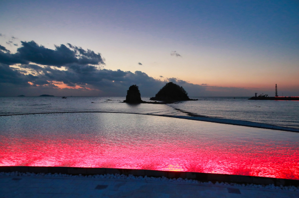 홀리데이 인 태안 등 (꽃지해안공원)