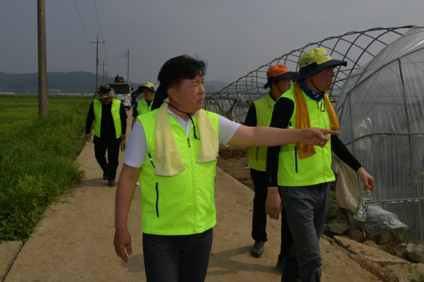 최재구 예산군수 청양군 수해복구 현장 방문 모습
