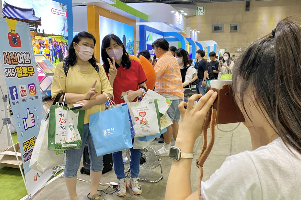 지난 11일부터 14일까지 일산 킨텍스에서 열린 제8회 대한민국 국제 관광박람회 모습